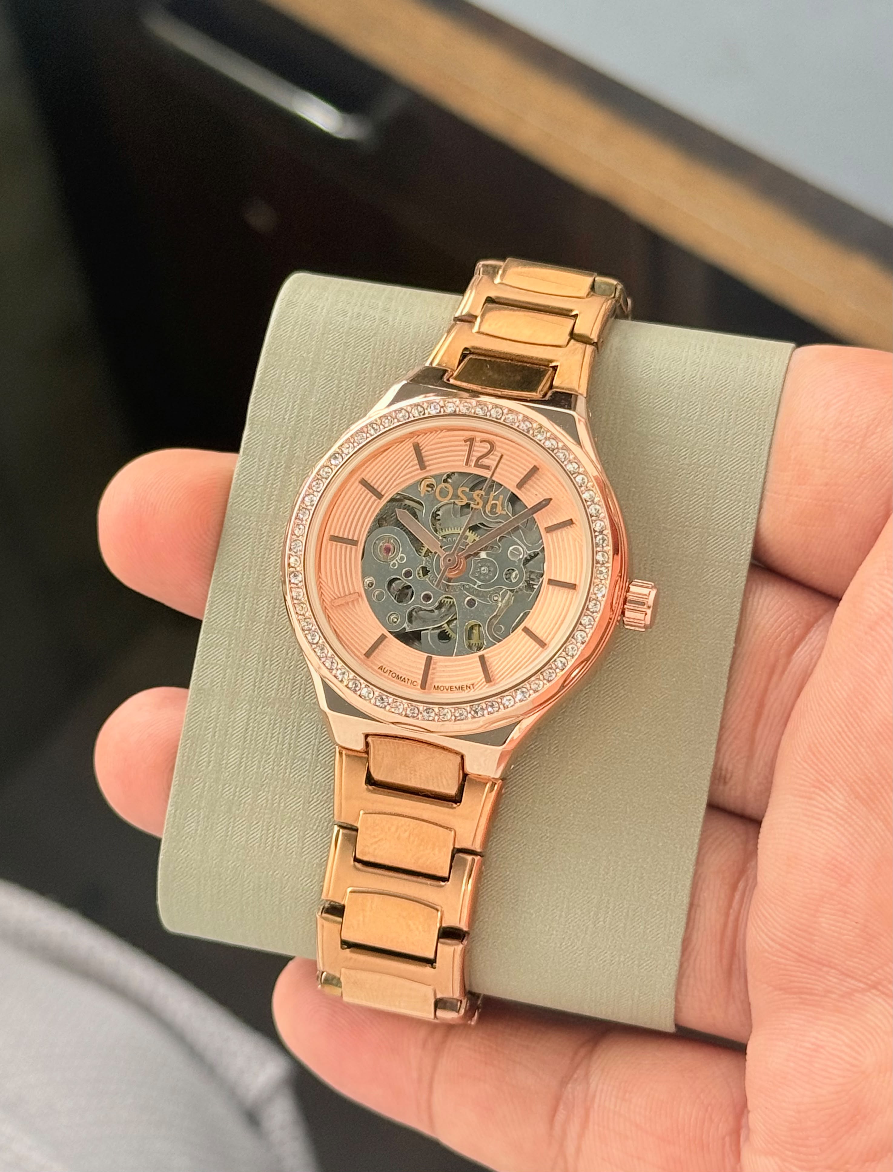 Fossil Eevie Women's Analog