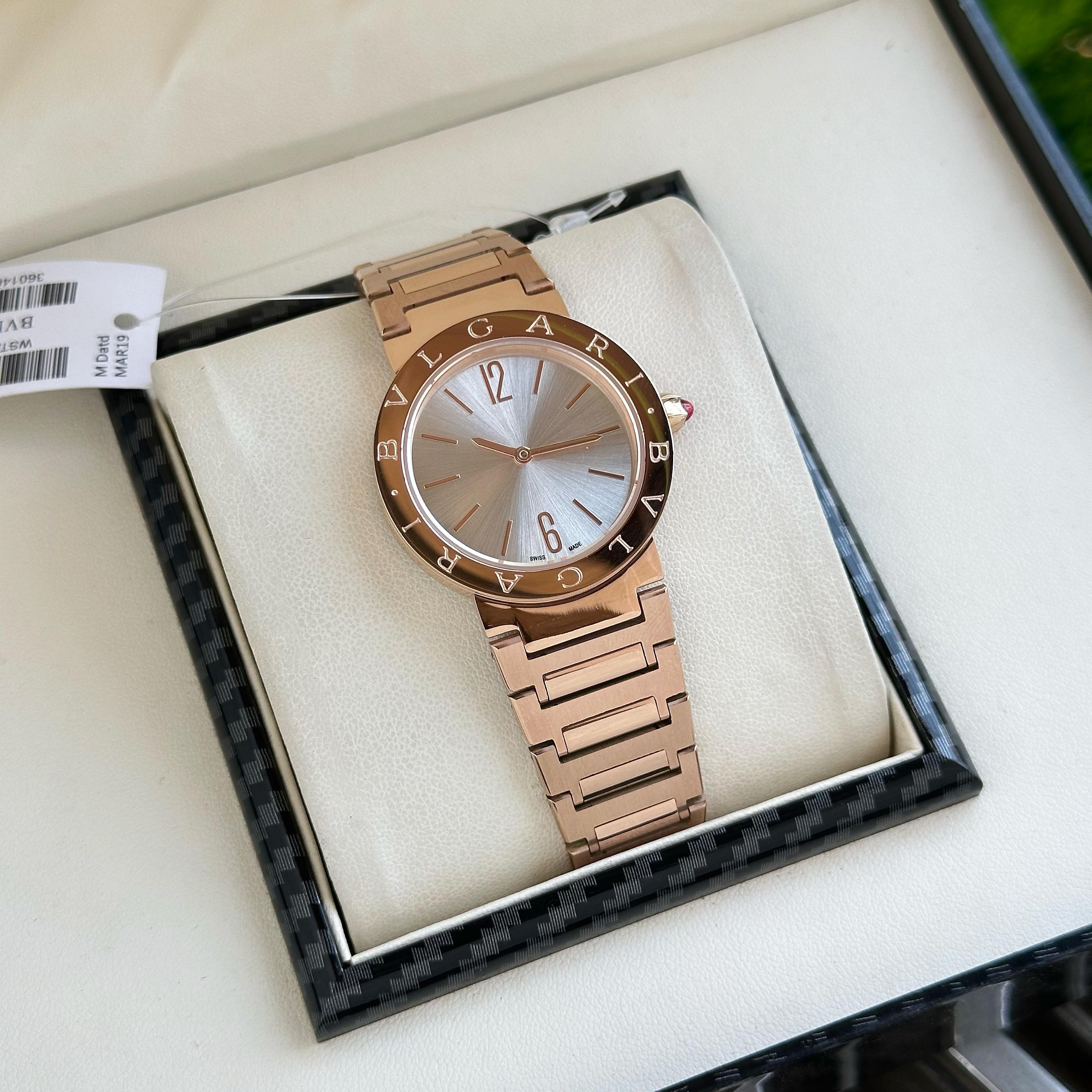BVLGARI ICONIC ITALIAN WATCH FOR WOMEN (GOLD)